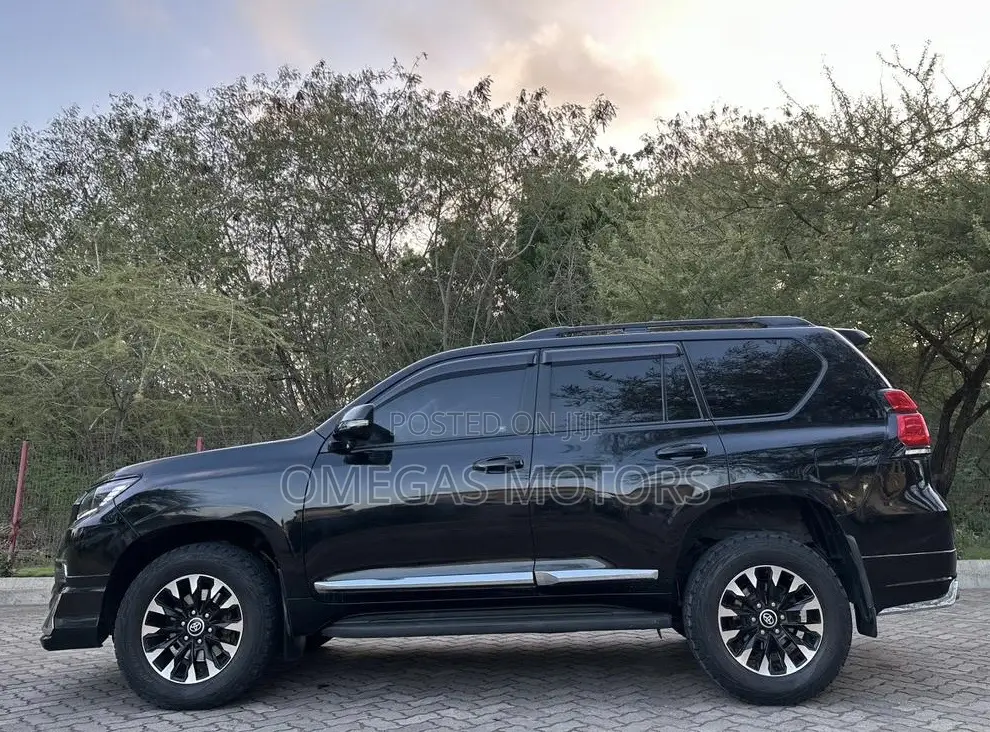 Toyota Land Cruiser Prado 2.7 VVT-i 2016 Black