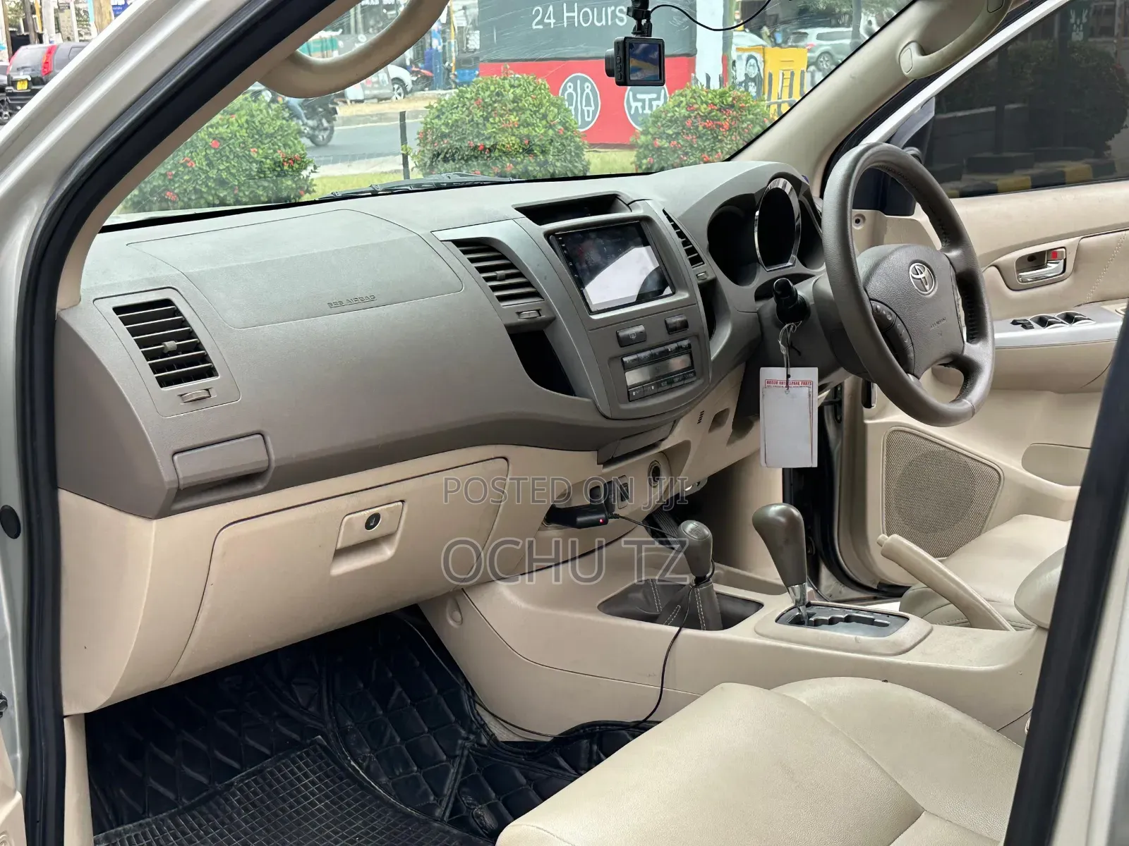 Toyota Fortuner 2005 Silver
