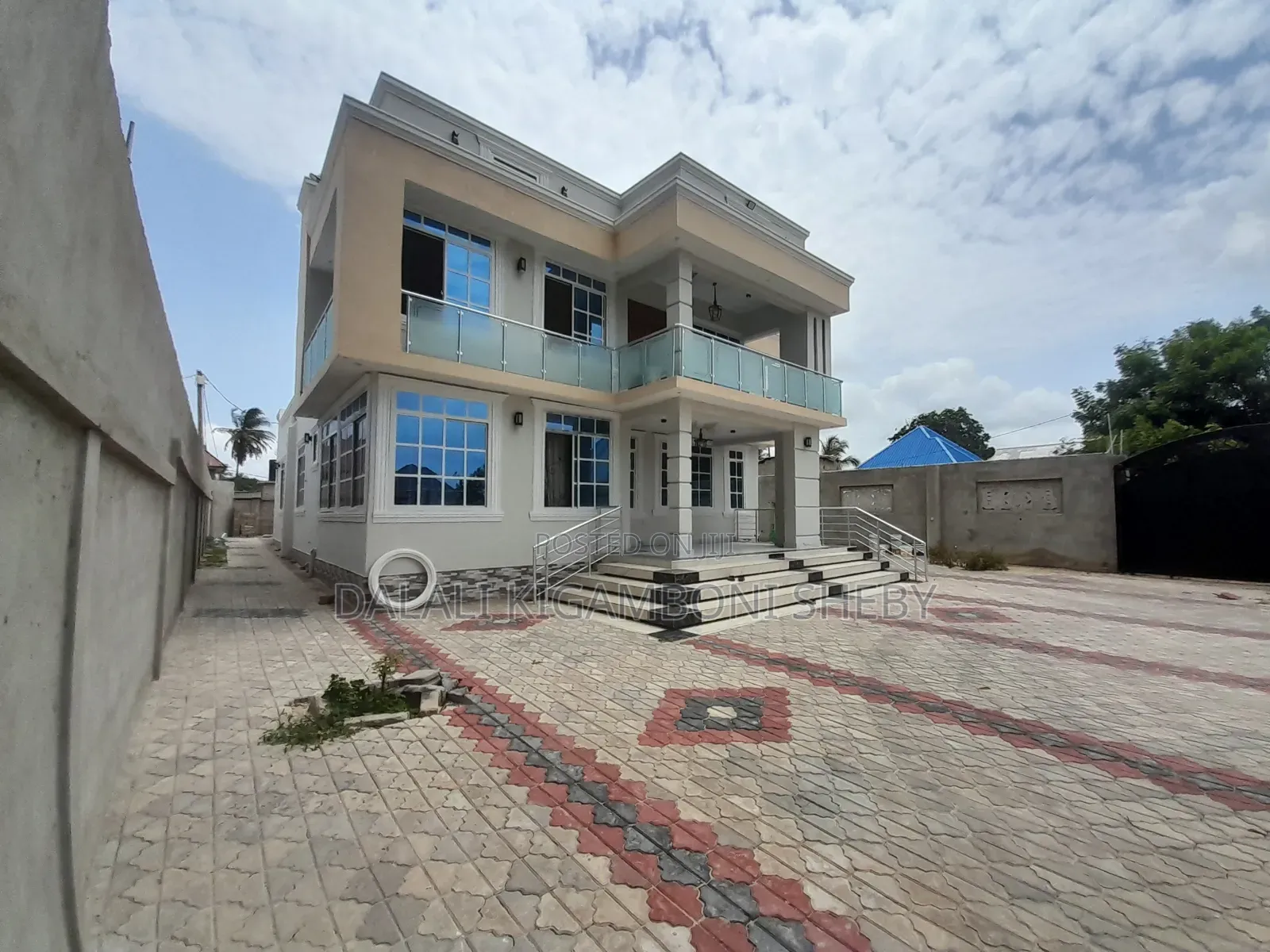 5bdrm House in Kigamboni Kisiwani for sale