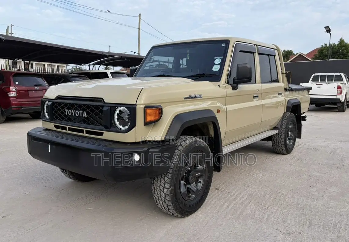 Toyota Land Cruiser 2024 Beige