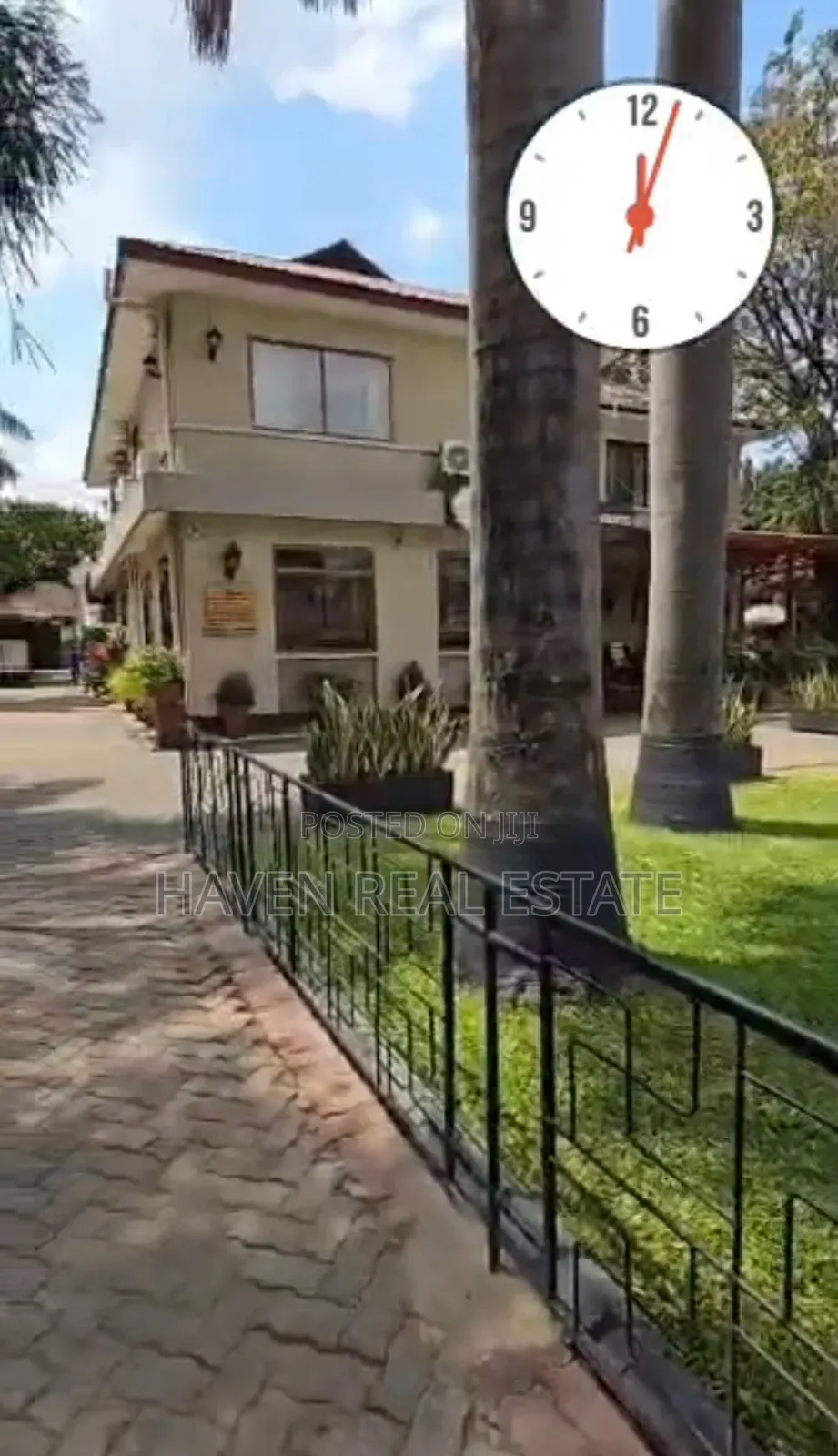 15bdrm House in Mikocheni for sale