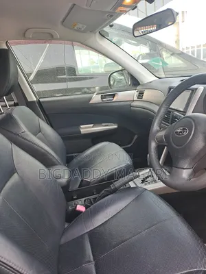 Subaru Forester 2010 Silver