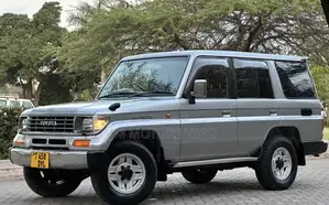 Toyota Land Cruiser Prado 1995 Silver