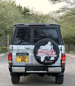 Toyota Land Cruiser Prado 1995 Silver