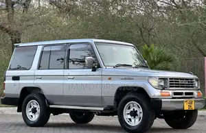 Toyota Land Cruiser Prado 1995 Silver