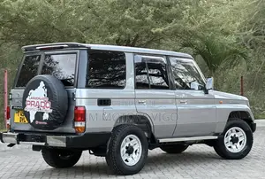 Toyota Land Cruiser Prado 1995 Silver