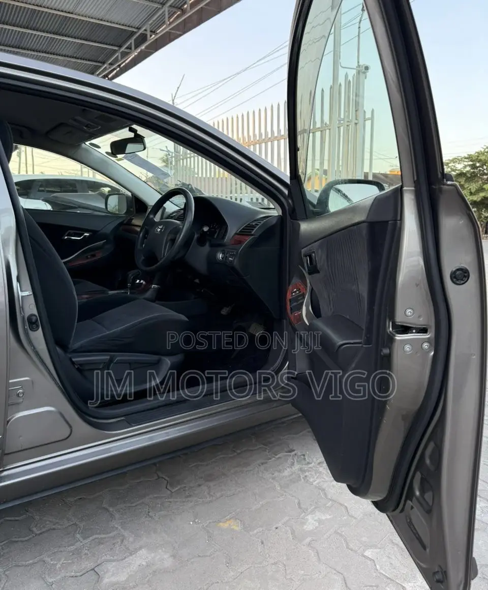 Toyota Premio 2009 Gray