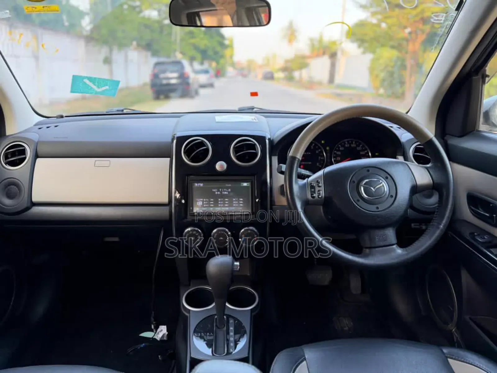 Mazda Verisa 2007 Silver