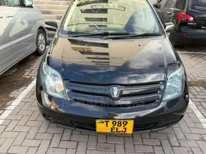 Toyota IST 2004 Black