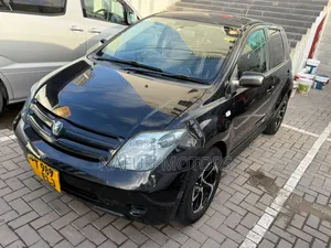 Toyota IST 2004 Black