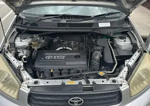 Toyota RAV4 Automatic 2003 Silver