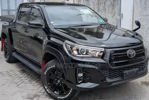 Toyota Hilux 2019 Black