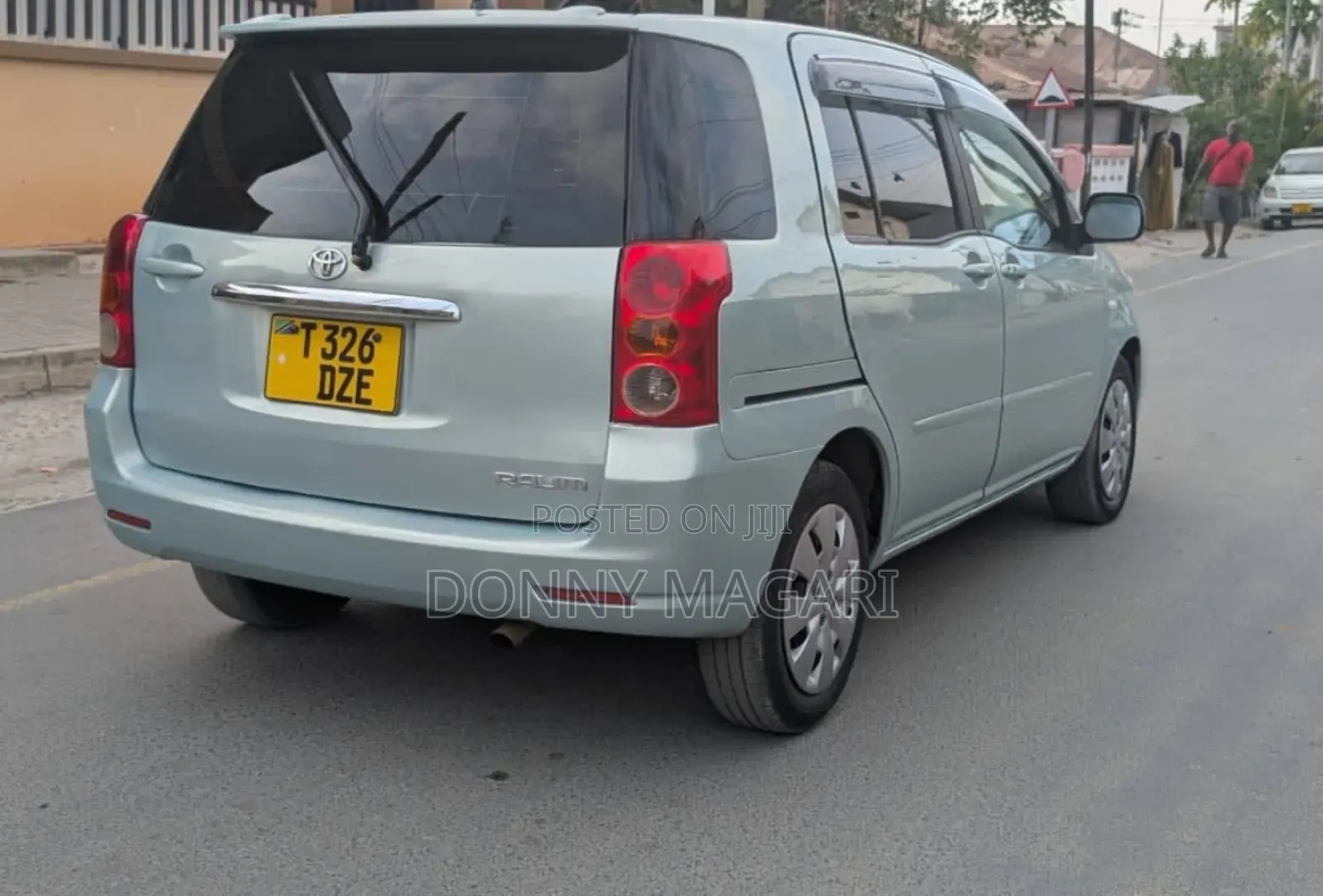 Toyota Raum 2009 Blue