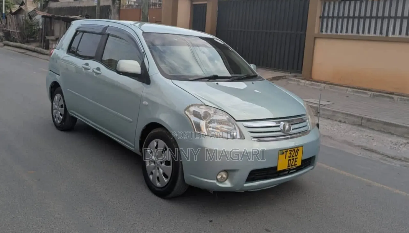 Toyota Raum 2009 Blue