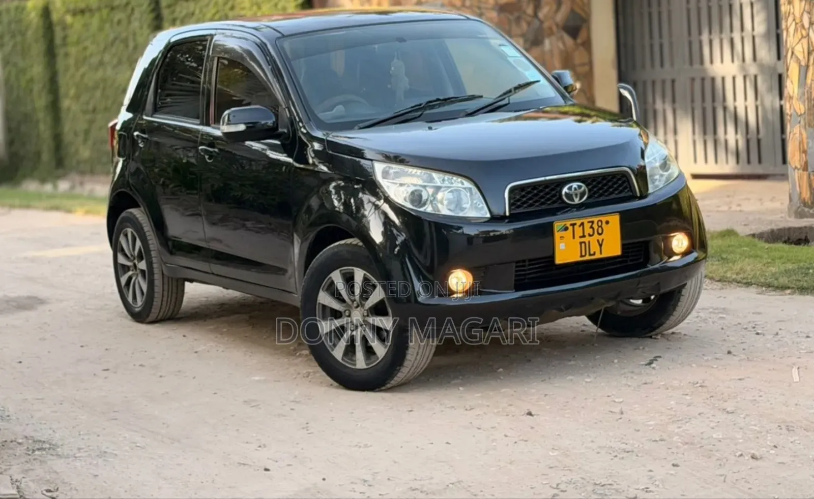 Toyota Rush 1.5 AWD 2008 Black
