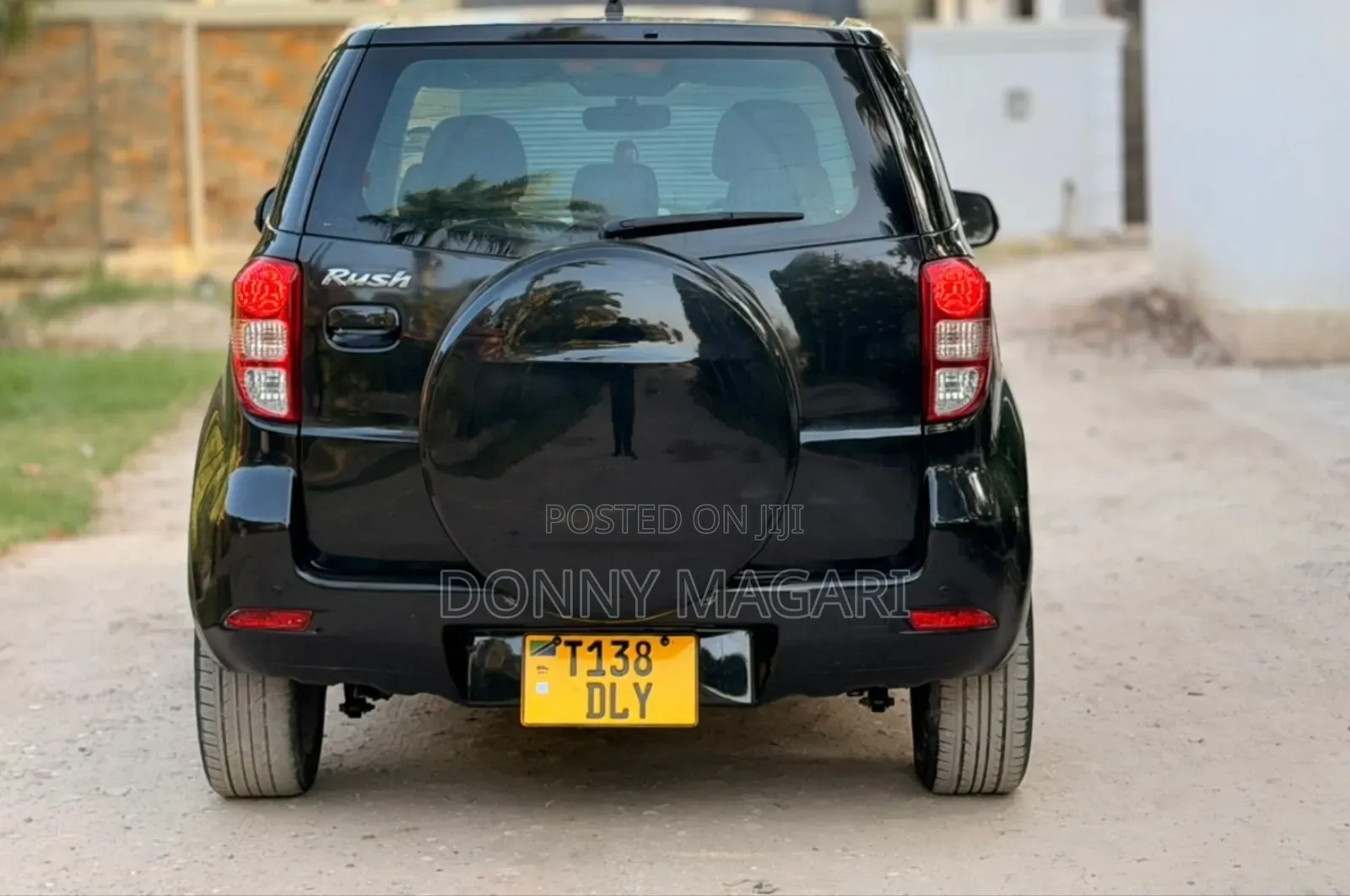 Toyota Rush 1.5 AWD 2008 Black