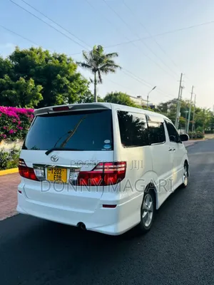 Toyota Alphard 2.4 Petrol AWD 2007 White