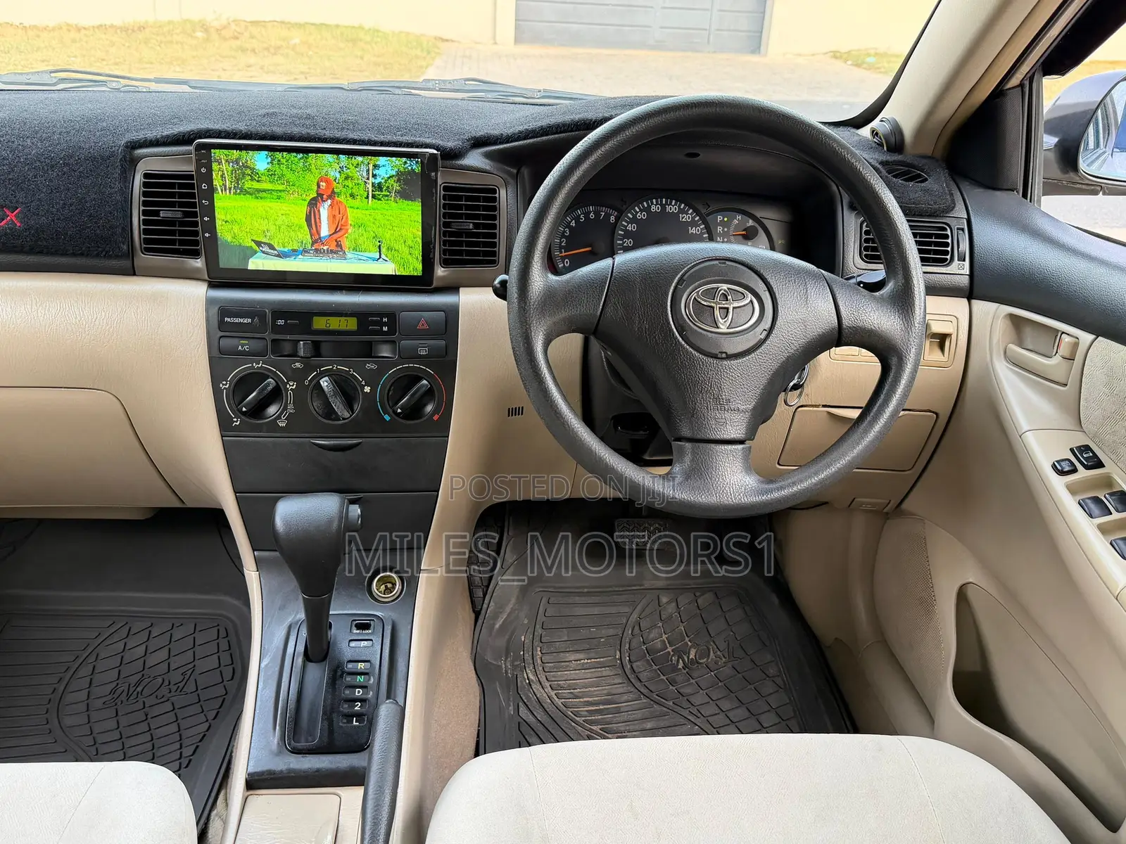 Toyota Corolla RunX 2004 Gold