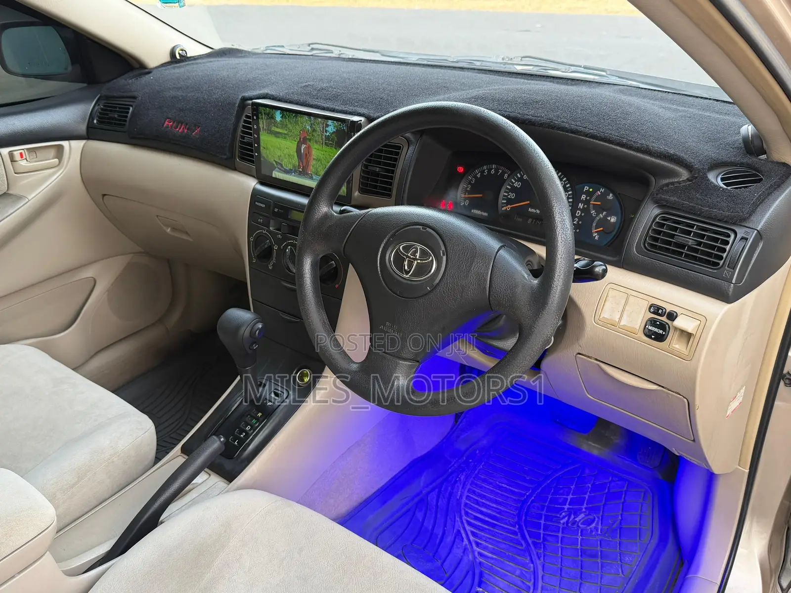 Toyota Corolla RunX 2004 Gold