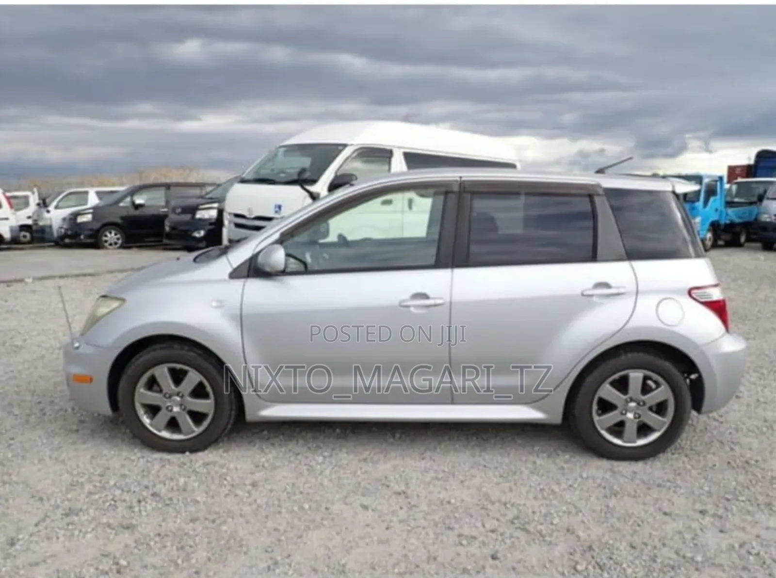 Toyota IST 2006 Silver