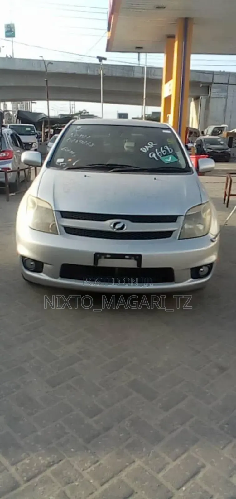 Toyota IST 2006 Silver