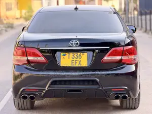 Toyota Crown 2009 Black