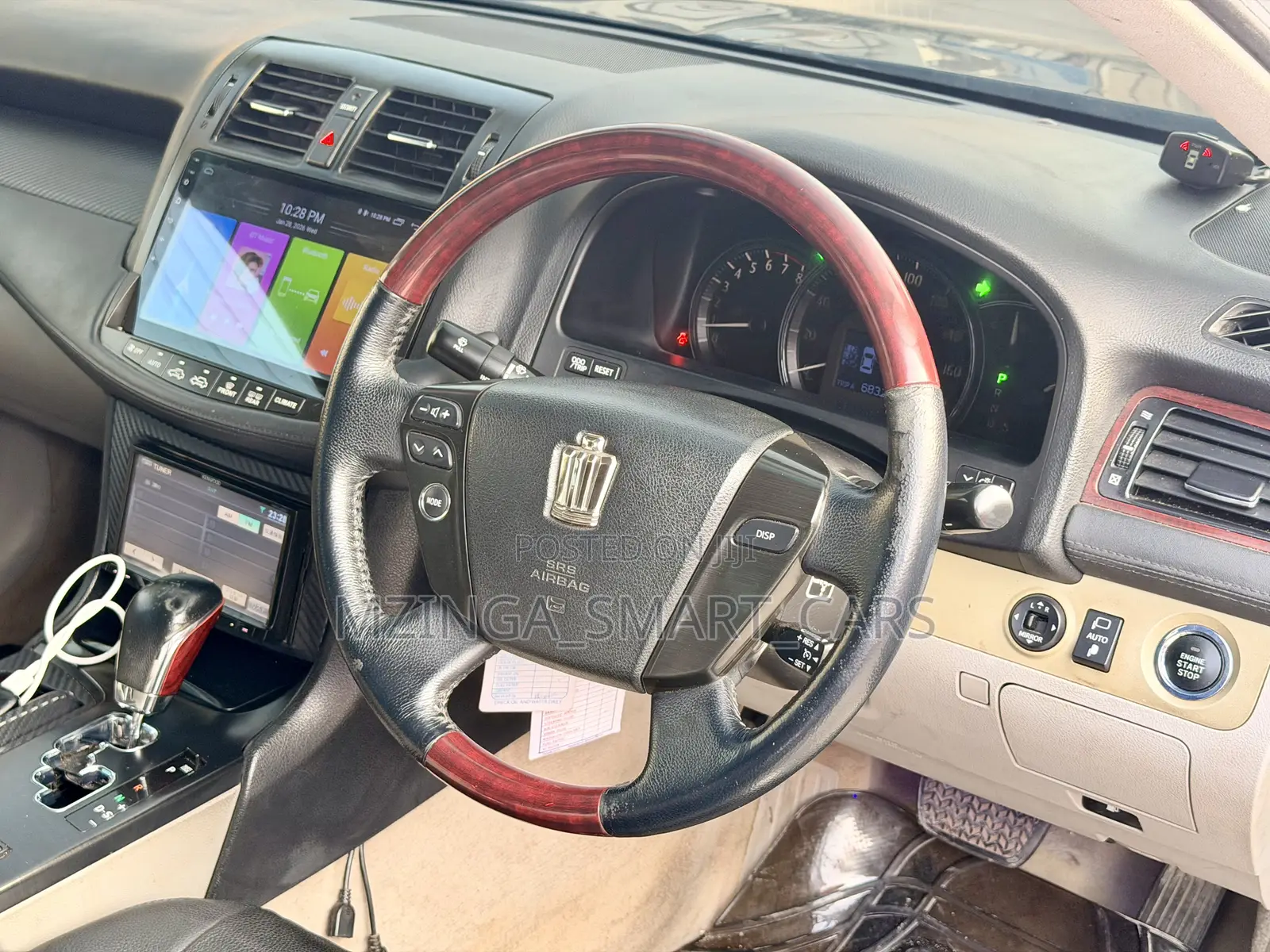 Toyota Crown 2009 Black