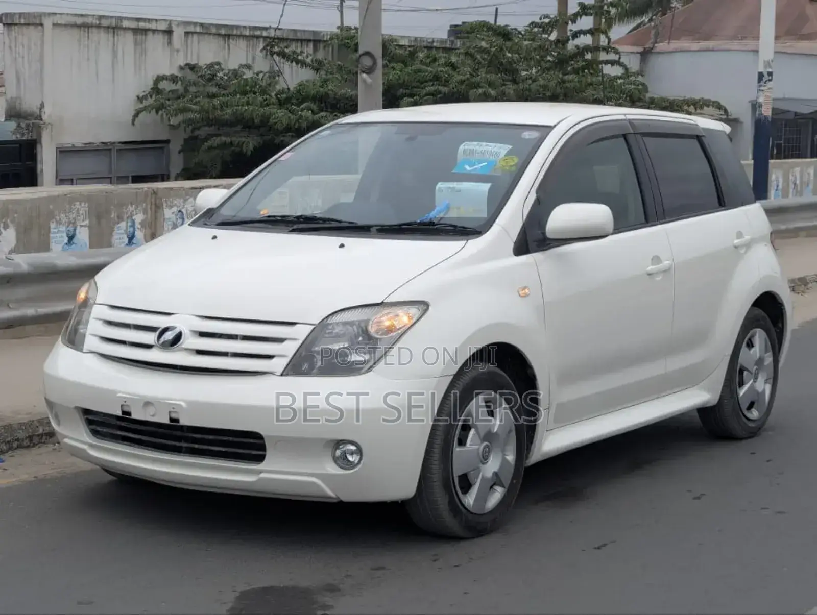 Toyota IST 2006 White