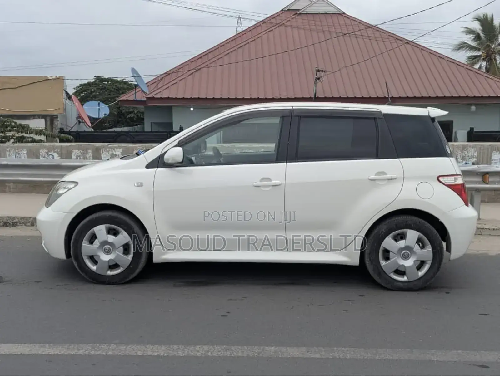 Toyota IST 2006 White