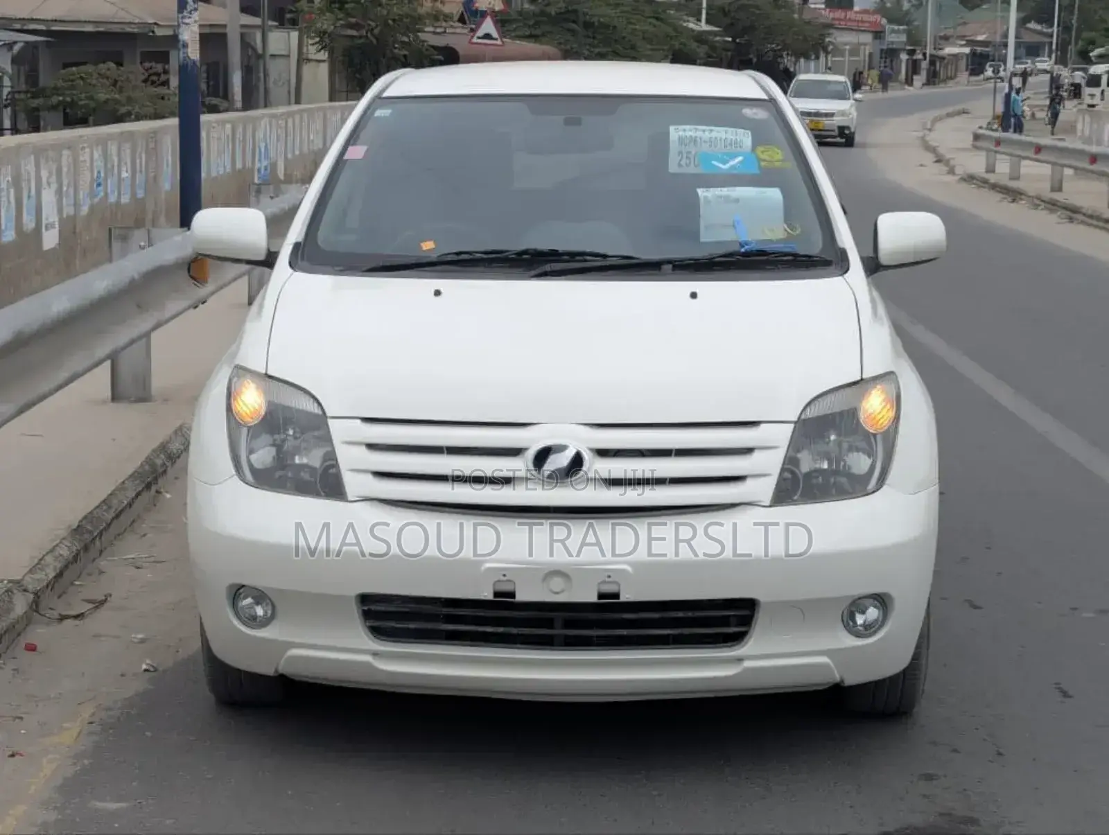Toyota IST 2006 White