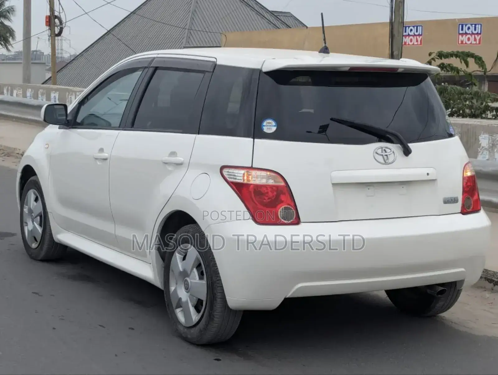 Toyota IST 2006 White