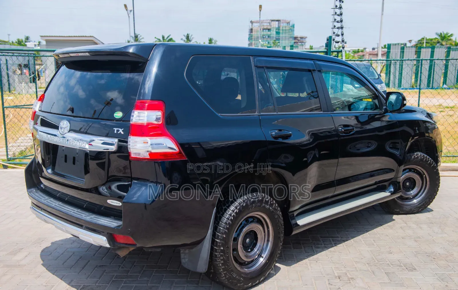 Toyota Land Cruiser Prado 2015 Black