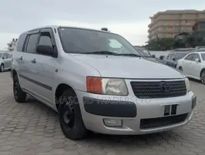 Toyota Succeed 2007 Silver