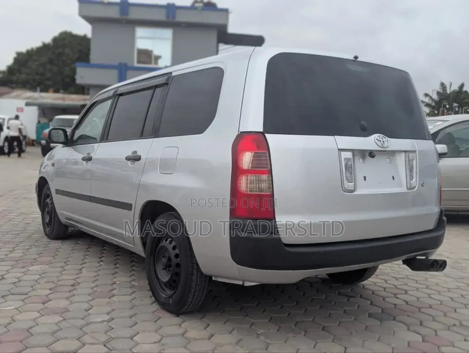 Toyota Succeed 2007 Silver