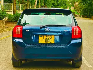 Toyota Corolla RunX 2005 Blue