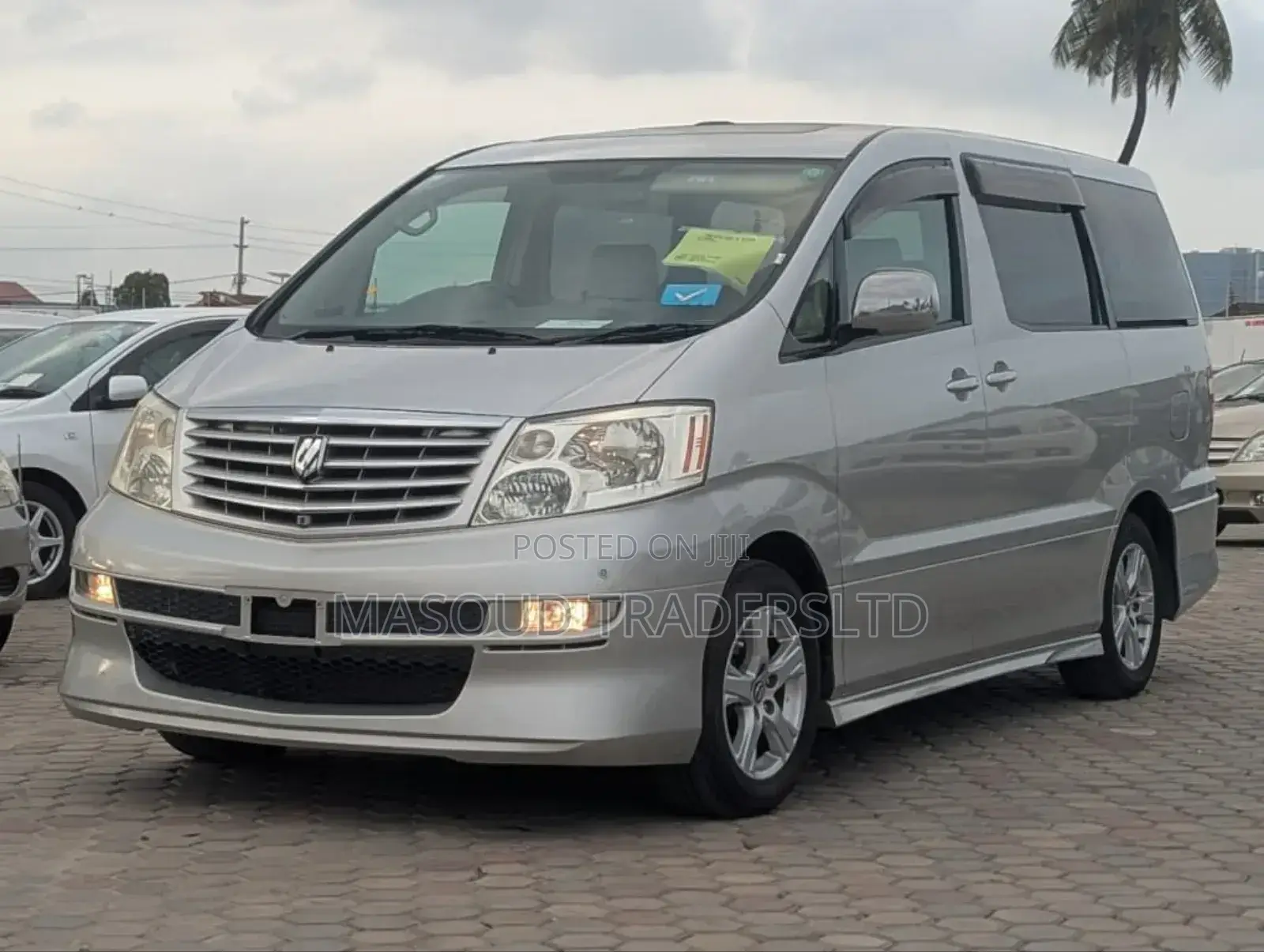 Toyota Alphard 2.4 Petrol AWD 2003 Silver