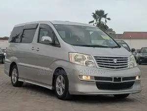 Toyota Alphard 2.4 Petrol AWD 2003 Silver