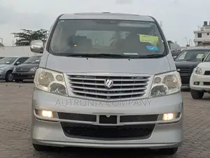 Toyota Alphard 2.4 Petrol AWD 2003 Silver