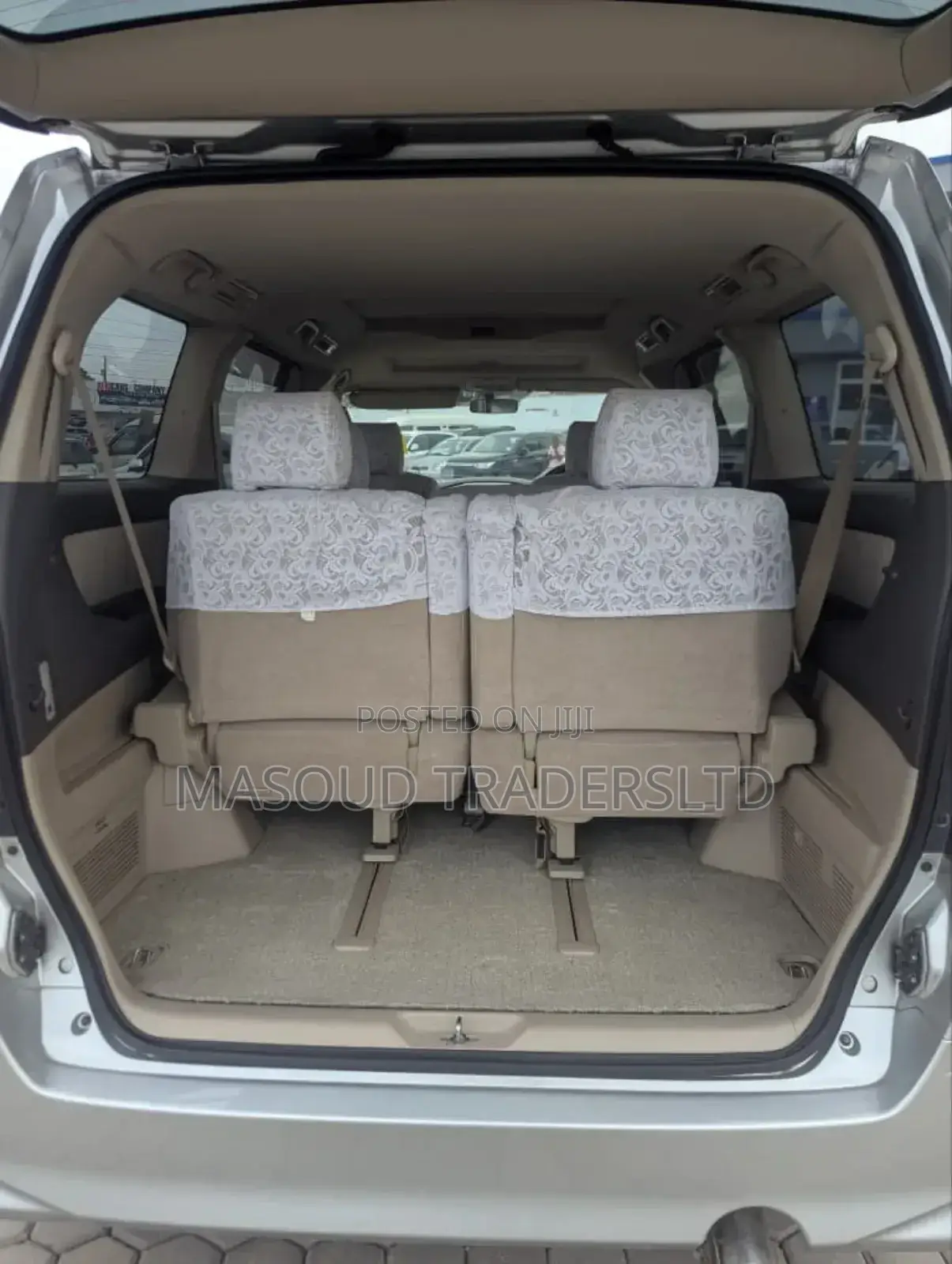Toyota Alphard 2.4 Petrol AWD 2003 Silver