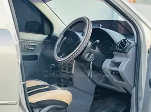 Mazda Demio 2007 Gold