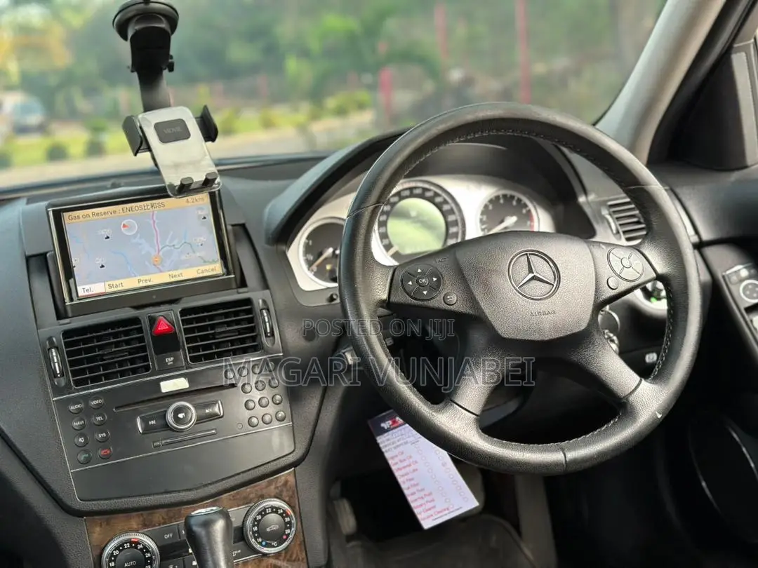 Mercedes-Benz C200 2008 Pearl