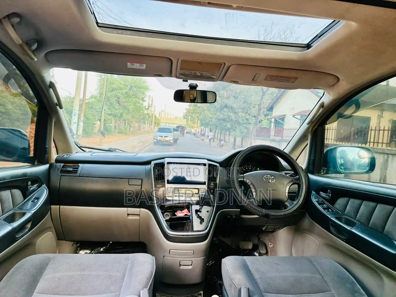 Toyota Alphard 2.4 Petrol FWD 2007 Black