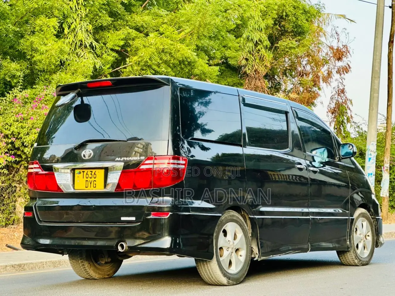 Toyota Alphard 2.4 Petrol FWD 2007 Black