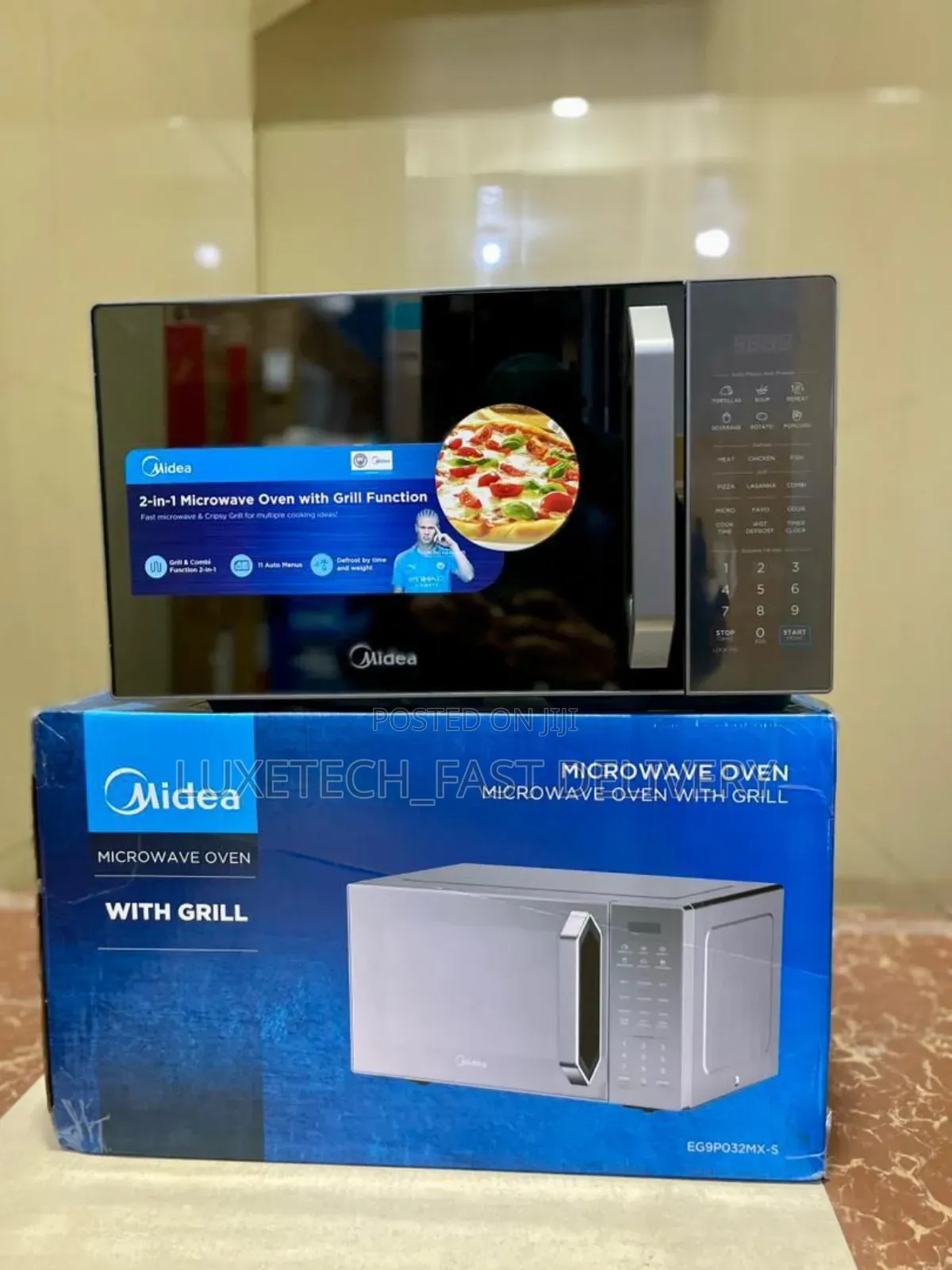 Midea Microwave Oven 30-Liters With Grill Functionality