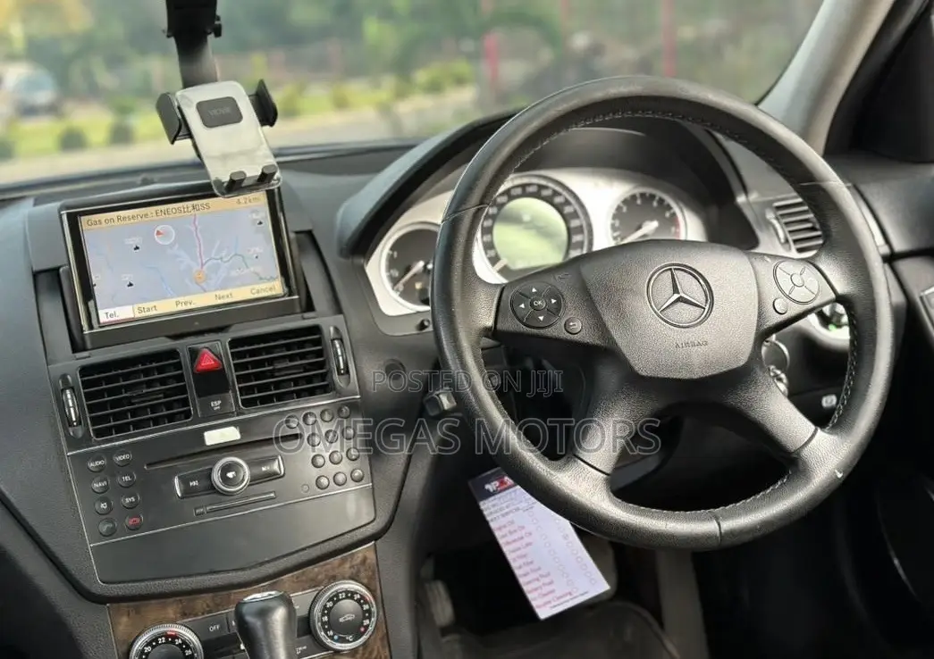 Mercedes-Benz C-Class 2008 Pearl