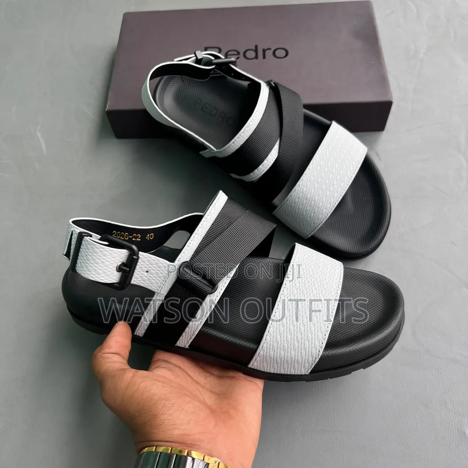 Men's Leather Sandals Dominantly Very Classic or Classical