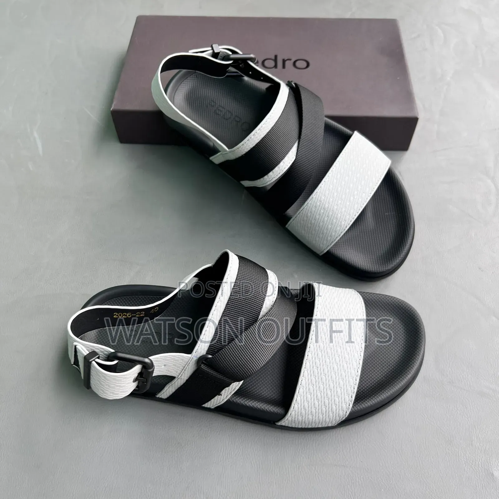 Men's Leather Sandals Dominantly Very Classic or Classical