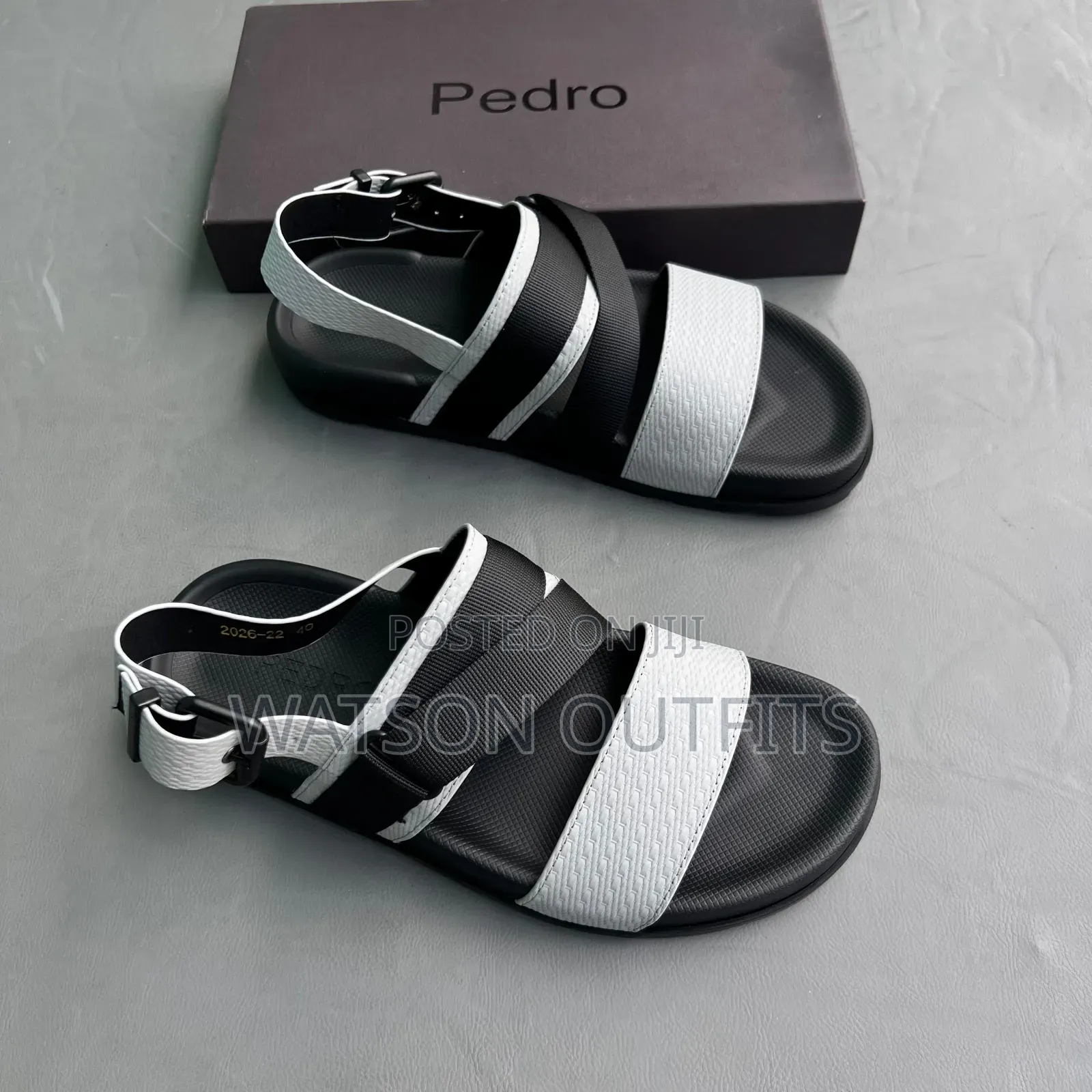Men's Leather Sandals Dominantly Very Classic or Classical