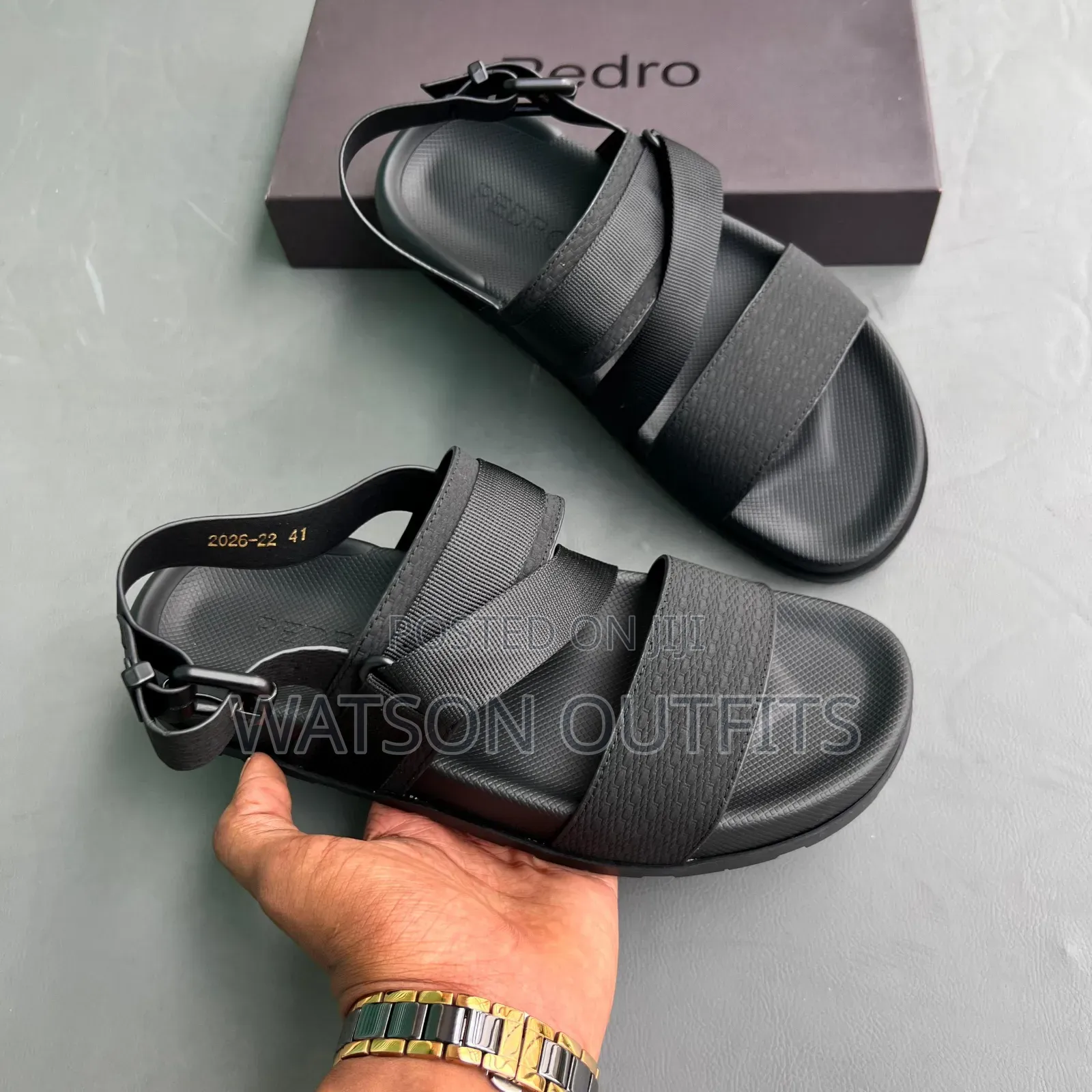 Men's Leather Sandals Dominantly Very Classic or Classical