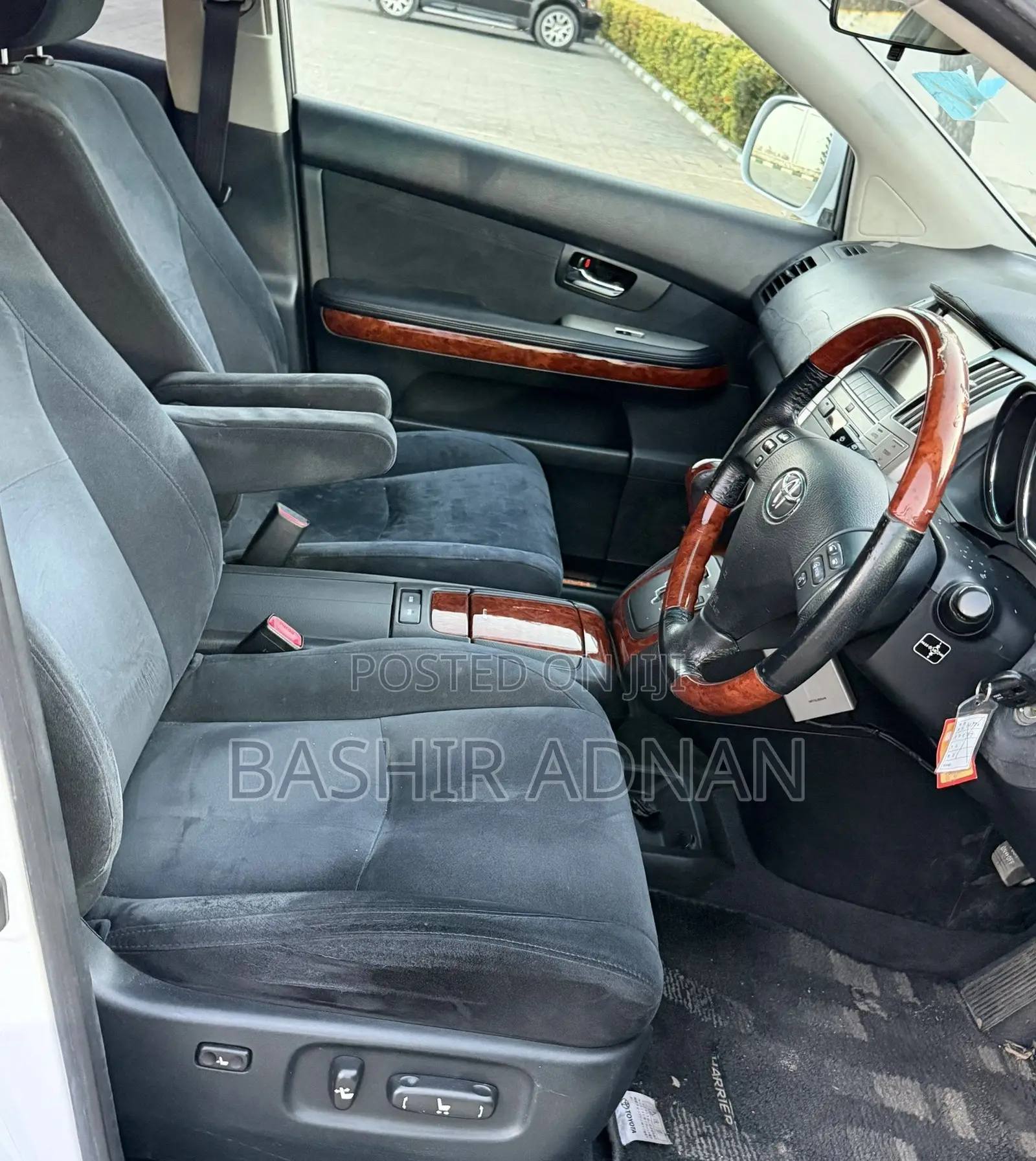 Toyota Harrier 2.4 2006 White